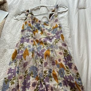 Beautiful floral American eagle dress